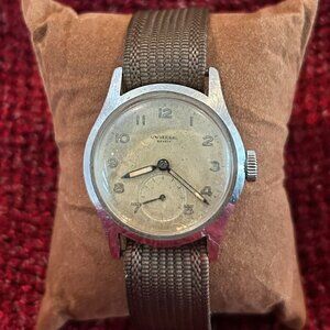 Vintage Universal Geneve Watch